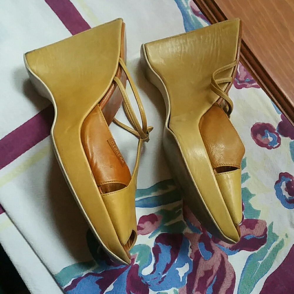 Dibrera wedges. - Picture 3 of 8